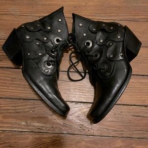 Fluevog Emmy Lou Boots